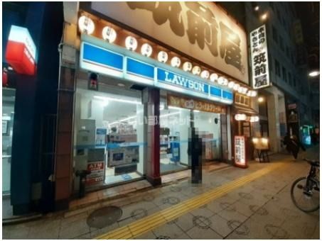 コンビニ　ローソン神田駅東口店（コンビニ）まで302m
