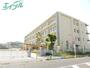 小学校　四日市市立河原田小学校（小学校）まで1355m