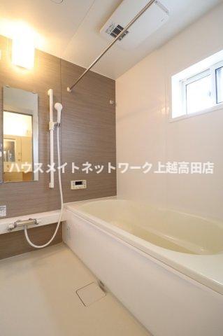 バス・シャワールーム　浴室１坪（追焚機能付）