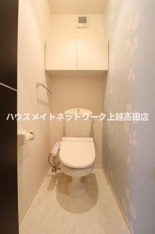 トイレ　温水洗浄暖房便座