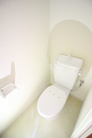 トイレ　（別タイプ参考写真）ラージベルティ　　北区神谷1