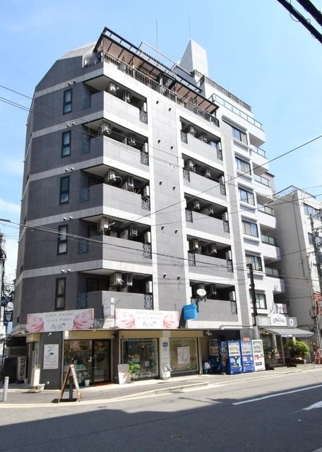 地下鉄四つ橋線 四ツ橋駅 徒歩5分 築30年