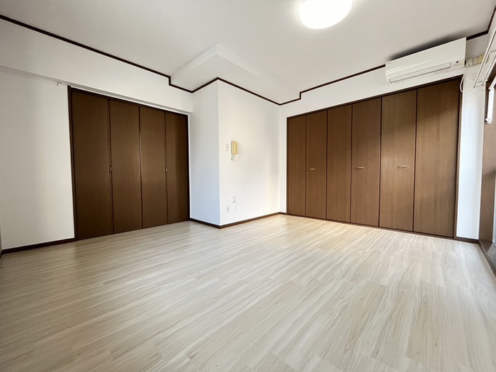 千寿マンションの居間写真