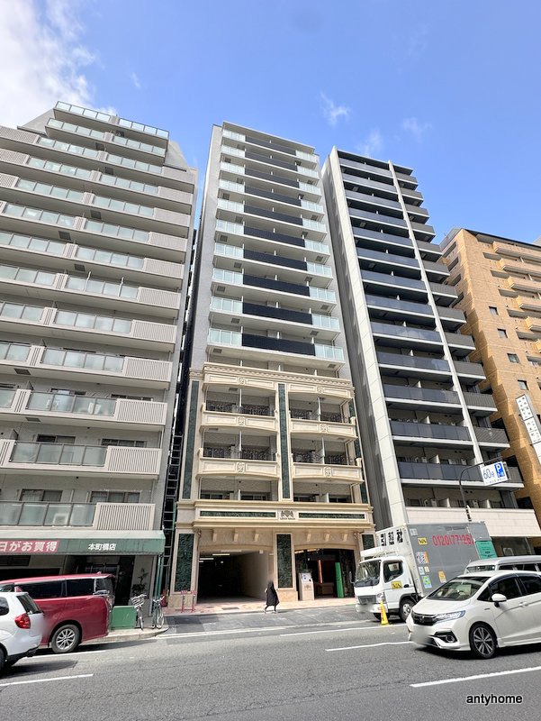 地下鉄中央線 堺筋本町駅 徒歩6分 築3年
