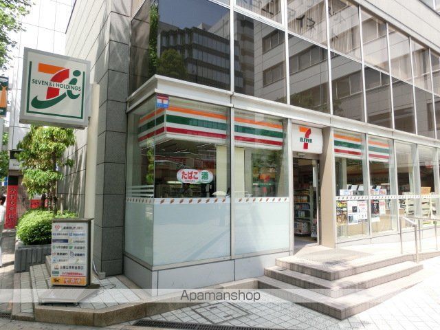 コンビニ　セブン-イレブン 大阪堺筋本町駅前店（コンビニ）まで206m