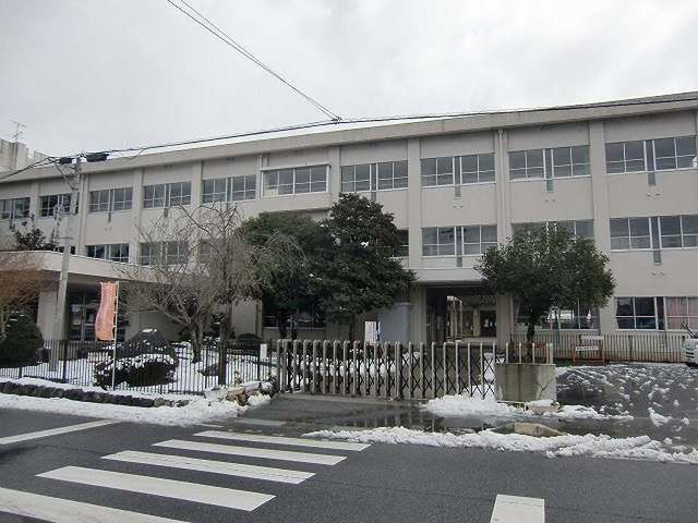 小学校　金勝小学校（小学校）まで1650m