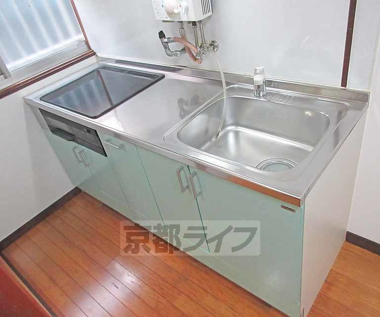 醍醐落保町貸家のキッチン写真