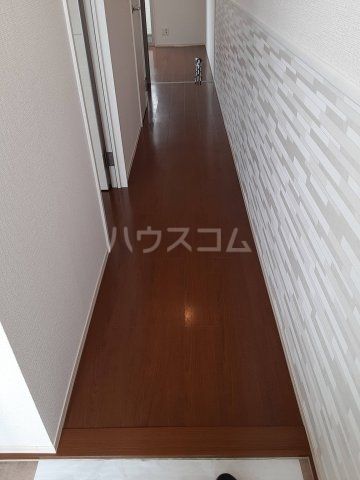Blanc Village Aの玄関写真
