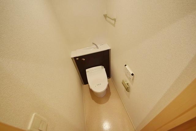 プラシード東葛西のトイレ写真