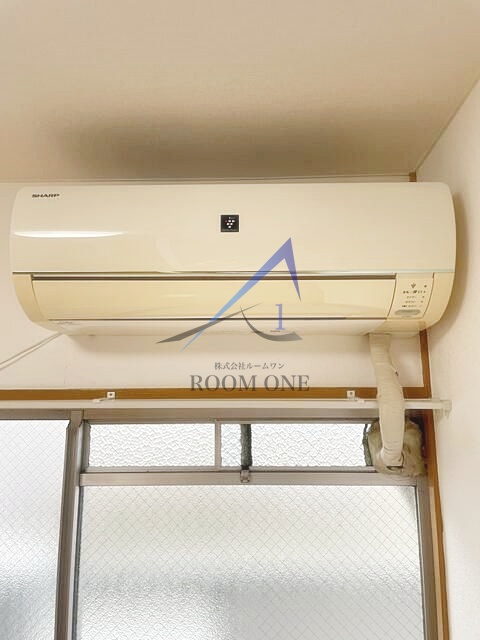 その他　エアコン付きです。