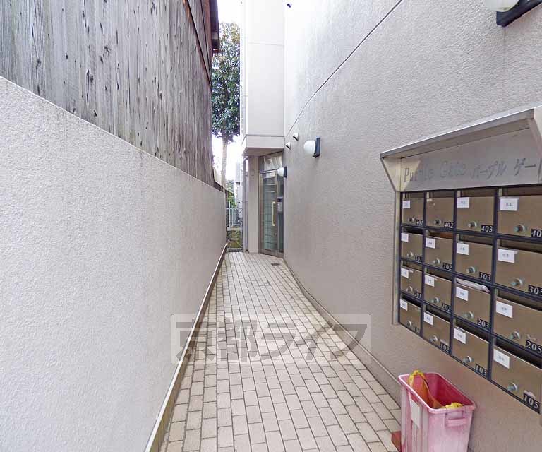 地下鉄烏丸線 北大路駅 徒歩20分 4階建 築32年の外観写真