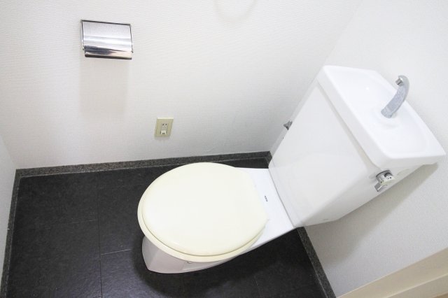 メゾンドロペのトイレ写真