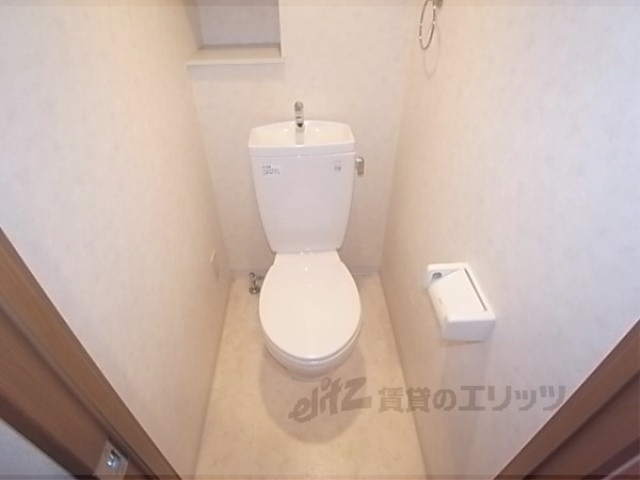 パレフルーヴ五条のトイレ写真