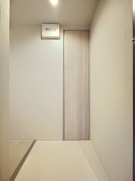 玄関　明るい玄関がお出迎えです☆