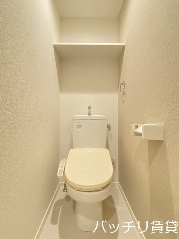トイレ　同型タイプの為、現状を優先致します。