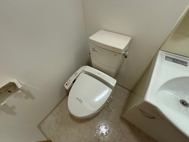 ダイドーメゾン阪神西宮駅前のトイレ写真