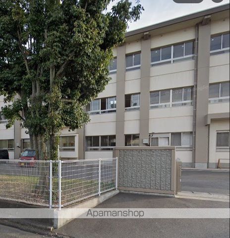 小学校　大分市立舞鶴小学校（小学校）まで430m