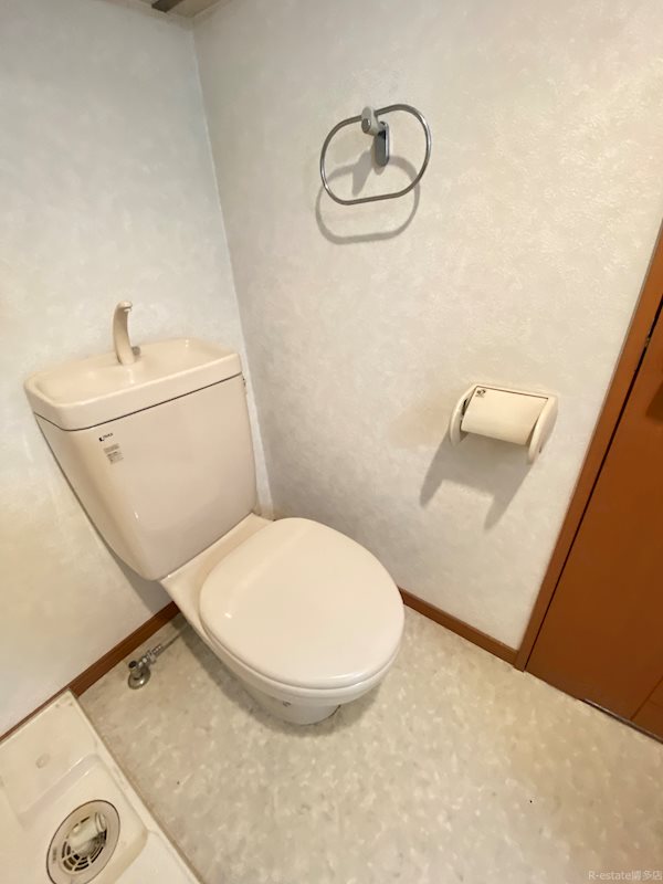 地下鉄箱崎線 呉服町駅 徒歩8分 14階建 築21年のトイレ写真