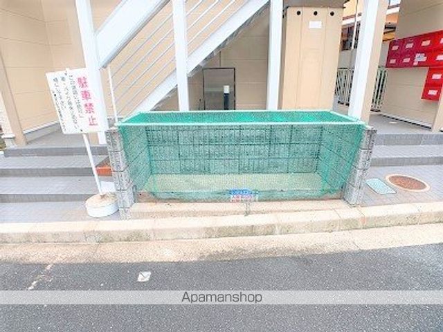 レオパレスMercato Degli Appartaの外観写真