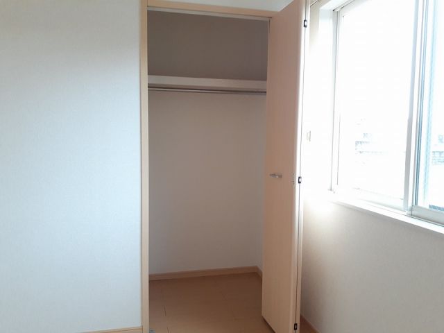 フローラ Aの内装写真