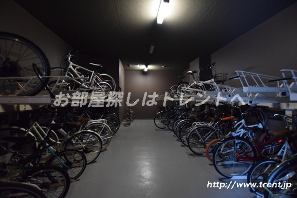 東京メトロ日比谷線 八丁堀駅 徒歩8分 10階建 築11年の外観写真