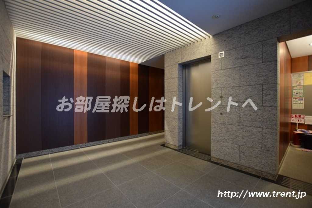 東京メトロ日比谷線 八丁堀駅 徒歩8分 10階建 築11年の外観写真