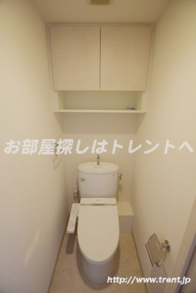 東京メトロ日比谷線 八丁堀駅 徒歩8分 10階建 築11年のトイレ写真