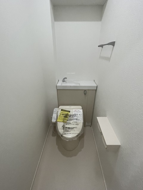 ノアーズアーク須惠B棟のトイレ写真