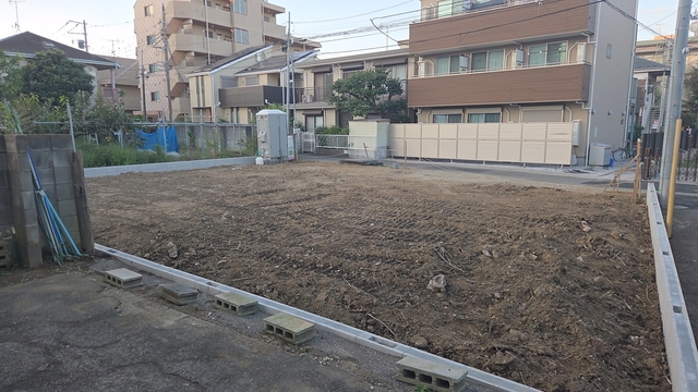 エントランス　建築予定地です。２６．１０．１０