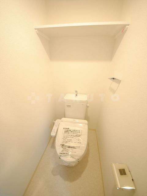 エステムコート新大阪XVフロウのトイレ写真