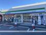 コンビニ　ファミリーマート（コンビニ）まで388m