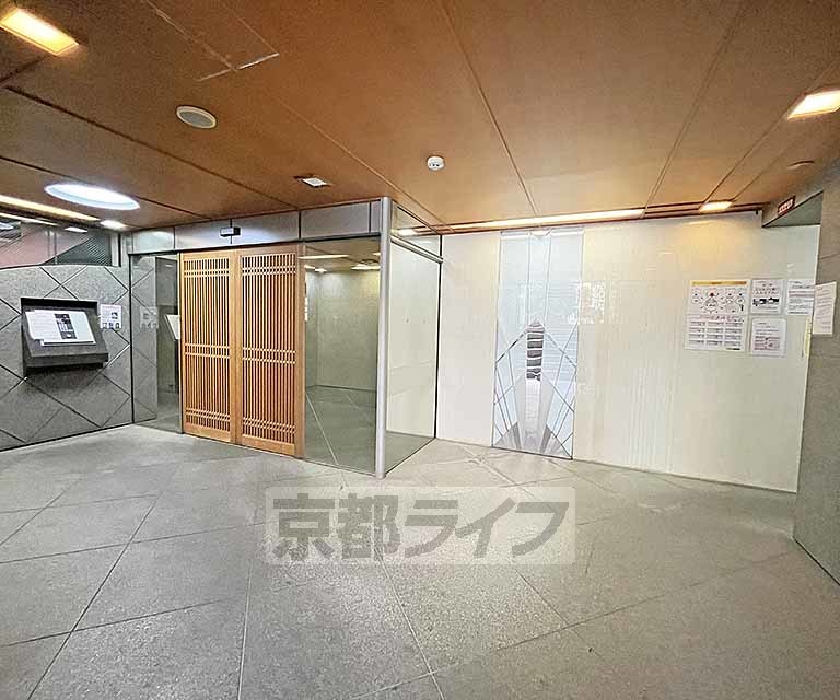 ロビー