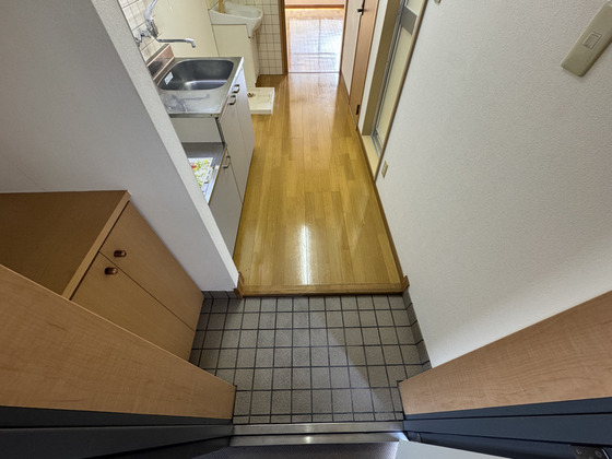 玄関　他号室のお写真です