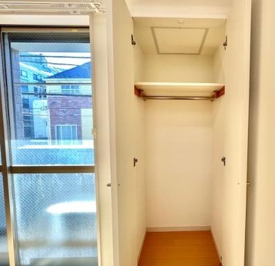 東急東横線 学芸大学駅 徒歩7分 2階建 築19年の内装写真
