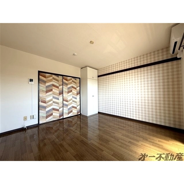 建物外観　洋室