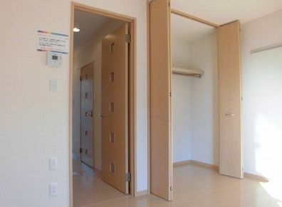 その他部屋・スペース　清潔感のあるお部屋ですね