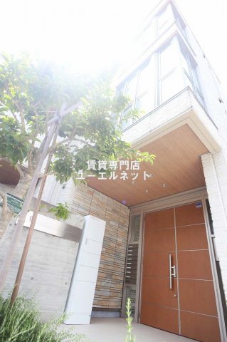 建物外観　シンプルで洗練されたデザインが毎日の暮らしに心地よさをプラス