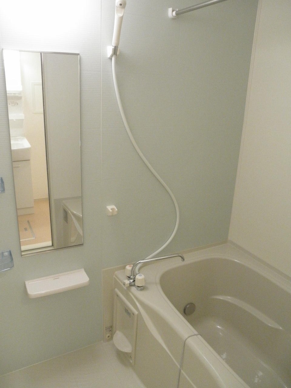 バス・シャワールーム　追い焚き・浴室乾燥☆