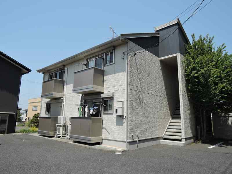 東茨城郡大洗町磯道のアパートの建物外観