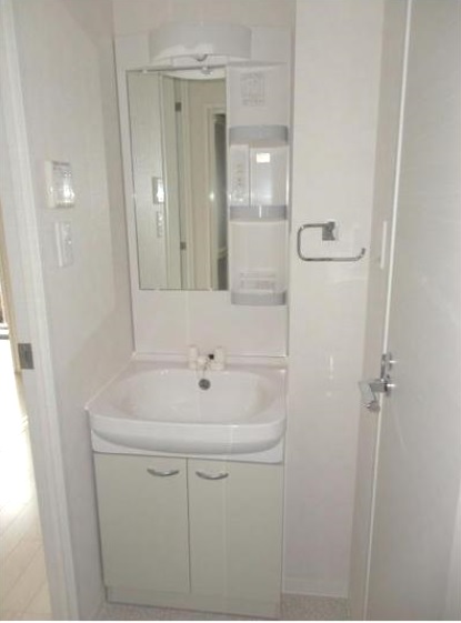 洗面設備　独立洗面の感じは