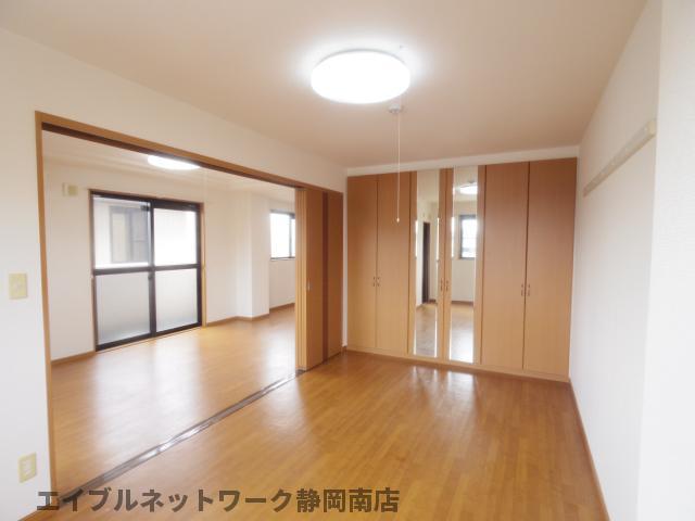その他部屋・スペース　コンパクトで使いやすい洋室です