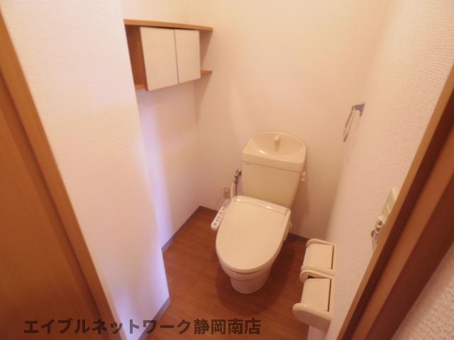 トイレ　清潔感のあるトイレです