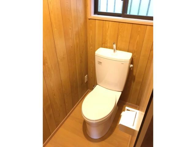 【島平屋借家のトイレ】