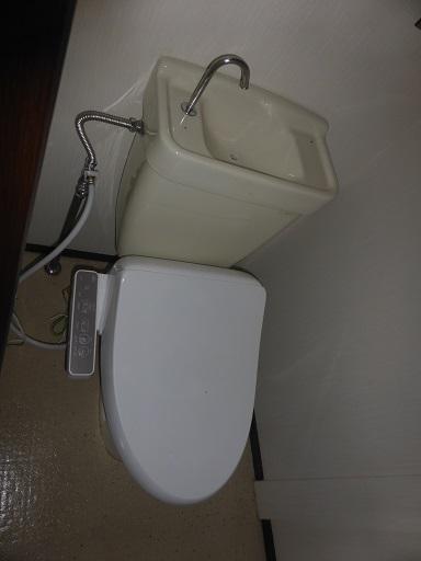 トイレ　トイレ