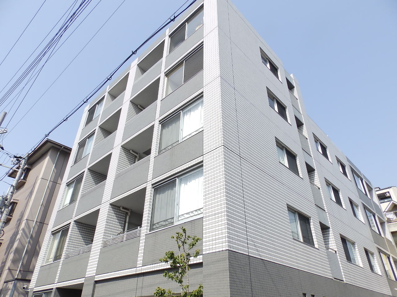 建物外観　高級感あります