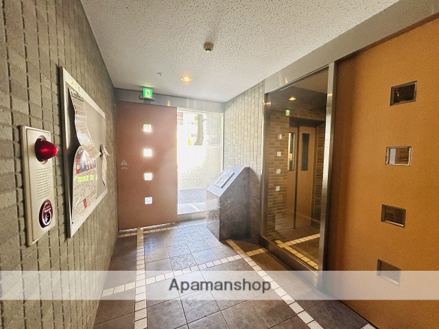 ロビー　エントランス