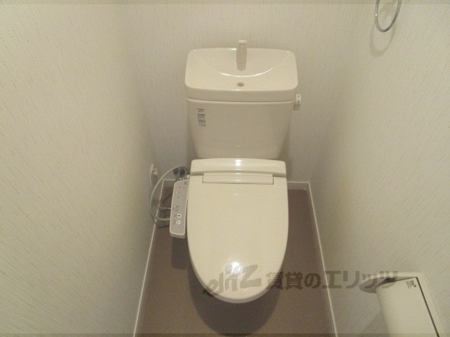 【メゾン山の音のトイレ】