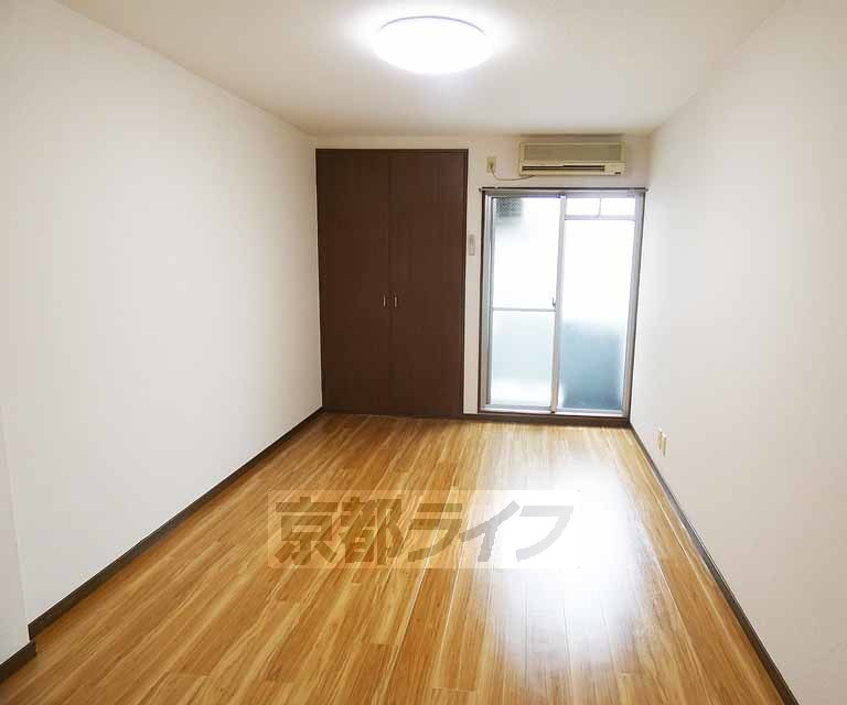 居室・リビング　広々としております。