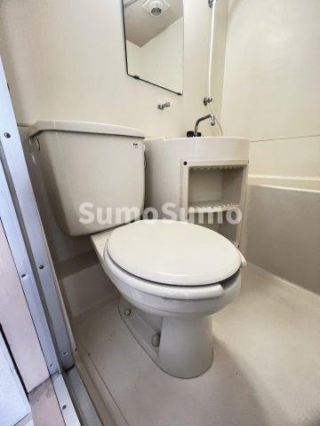 トイレ　ゆったりとした空間のトイレです