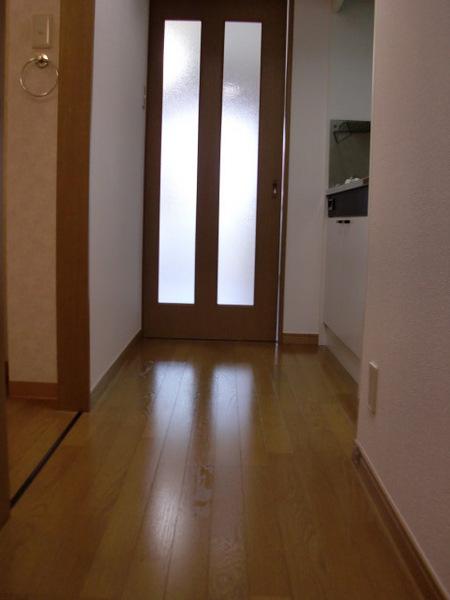 その他　居室・廊下の間に仕切あり！